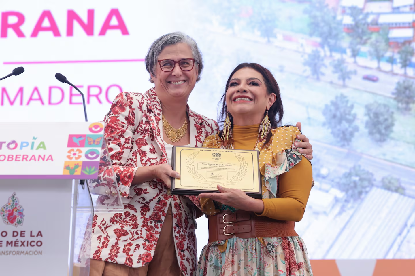 “Utopías son fábricas de igualdad”: Brugada recibe reconocimiento de ONU-Hábitat