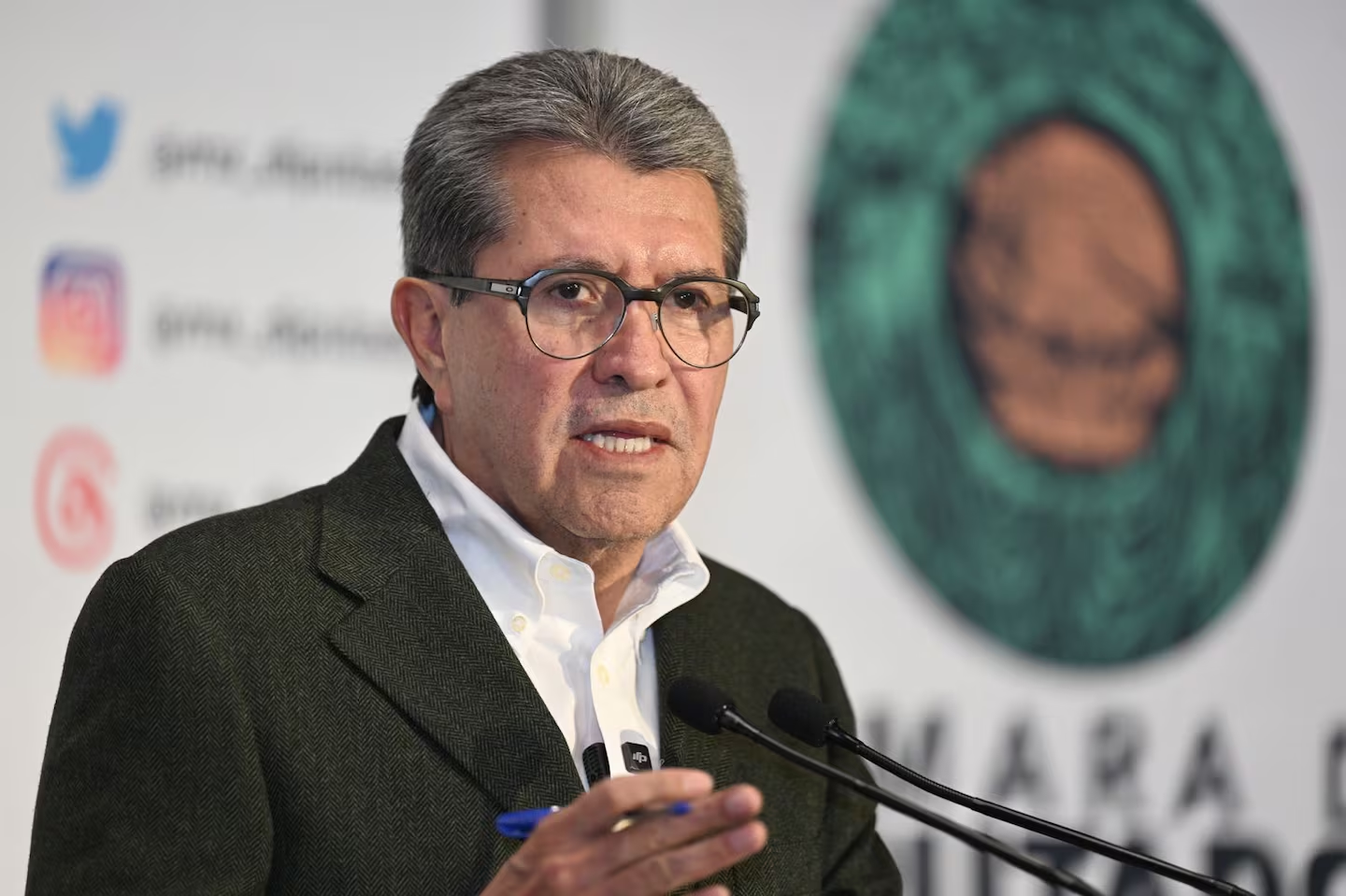 Descarta Monreal crisis en el INE tras renuncia de Taddei, perfila sustitución en 4 o 5 semanas